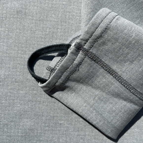 Women's Patagonia T-Shirt Gray Silver Solid S Round Active Polartec Baselayer - Picture 7 of 14